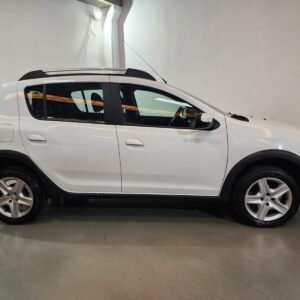 Renault Nueva Stepway Zen 1.6 MT