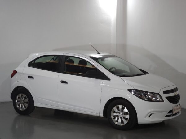 Chevrolet Onix Joy - Image 9