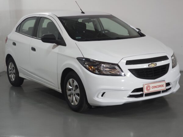 Chevrolet Onix Joy - Image 11