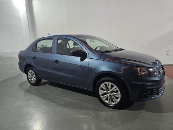 Volkswagen Gol - Image 10