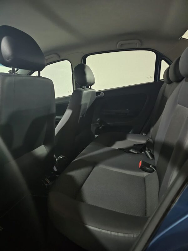 Volkswagen Gol - Image 16