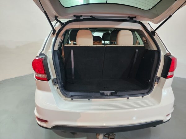 Dodge - Image 2