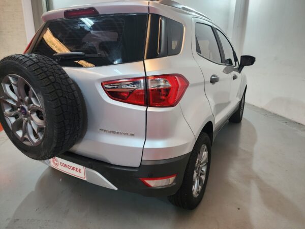 Ford - Image 7