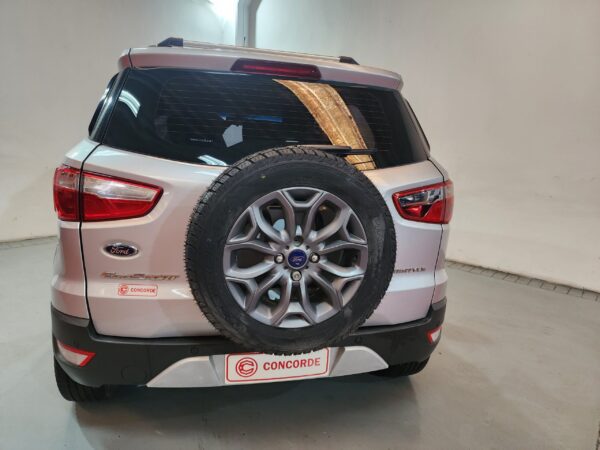 Ford - Image 10
