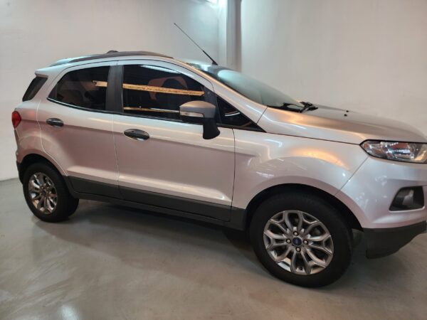 Ford - Image 18