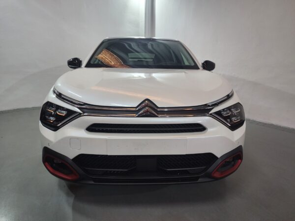 Citroën C4 - Image 2