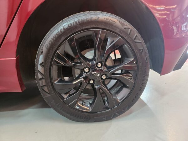 Chevrolet Onix - Image 10