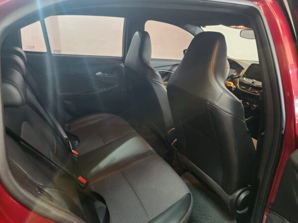 Chevrolet Onix - Image 18