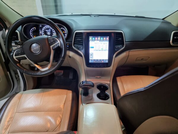 Jeep - Image 12