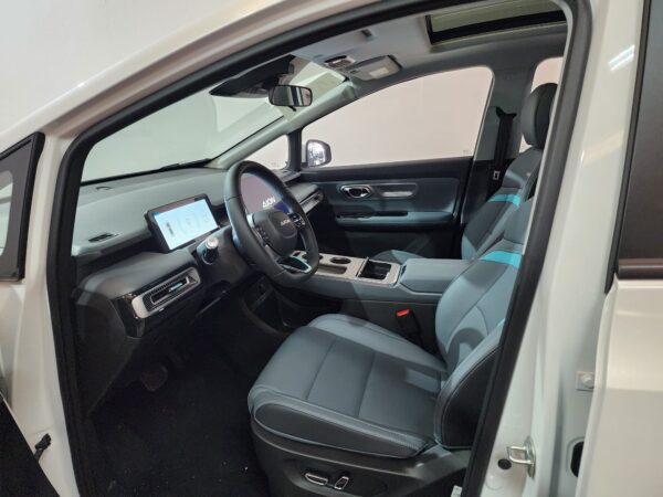 Gac Motor Aion - Image 5