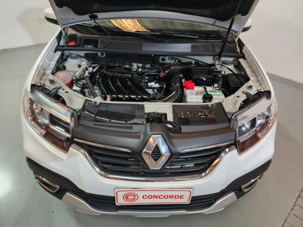Renault Nueva - Image 5