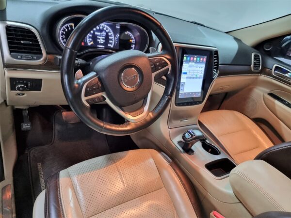 Jeep - Image 14