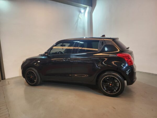 Suzuki Swift - Image 7