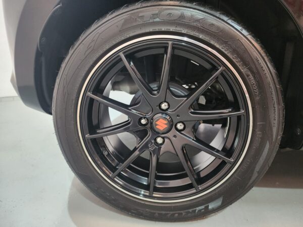 Suzuki Swift - Image 23