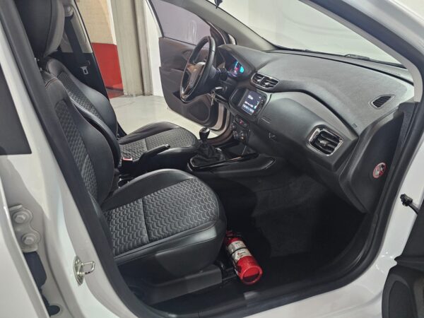 Chevrolet Onix - Image 20