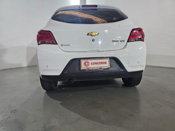 Chevrolet Onix - Image 26