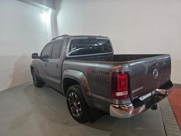 Volkswagen Amarok - Image 21
