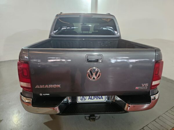 Volkswagen Amarok - Image 25