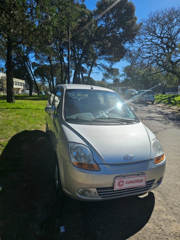 Chevrolet Spark LT - Image 3