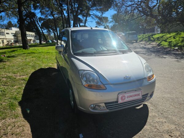 Chevrolet Spark LT - Image 4