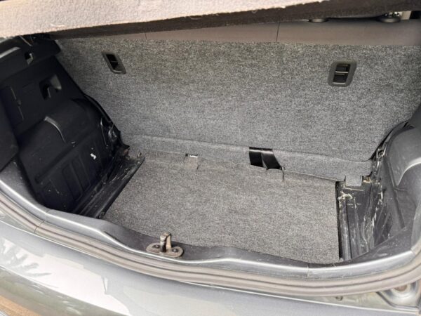 Volkswagen Up! 1.0 Move Up! - Image 2