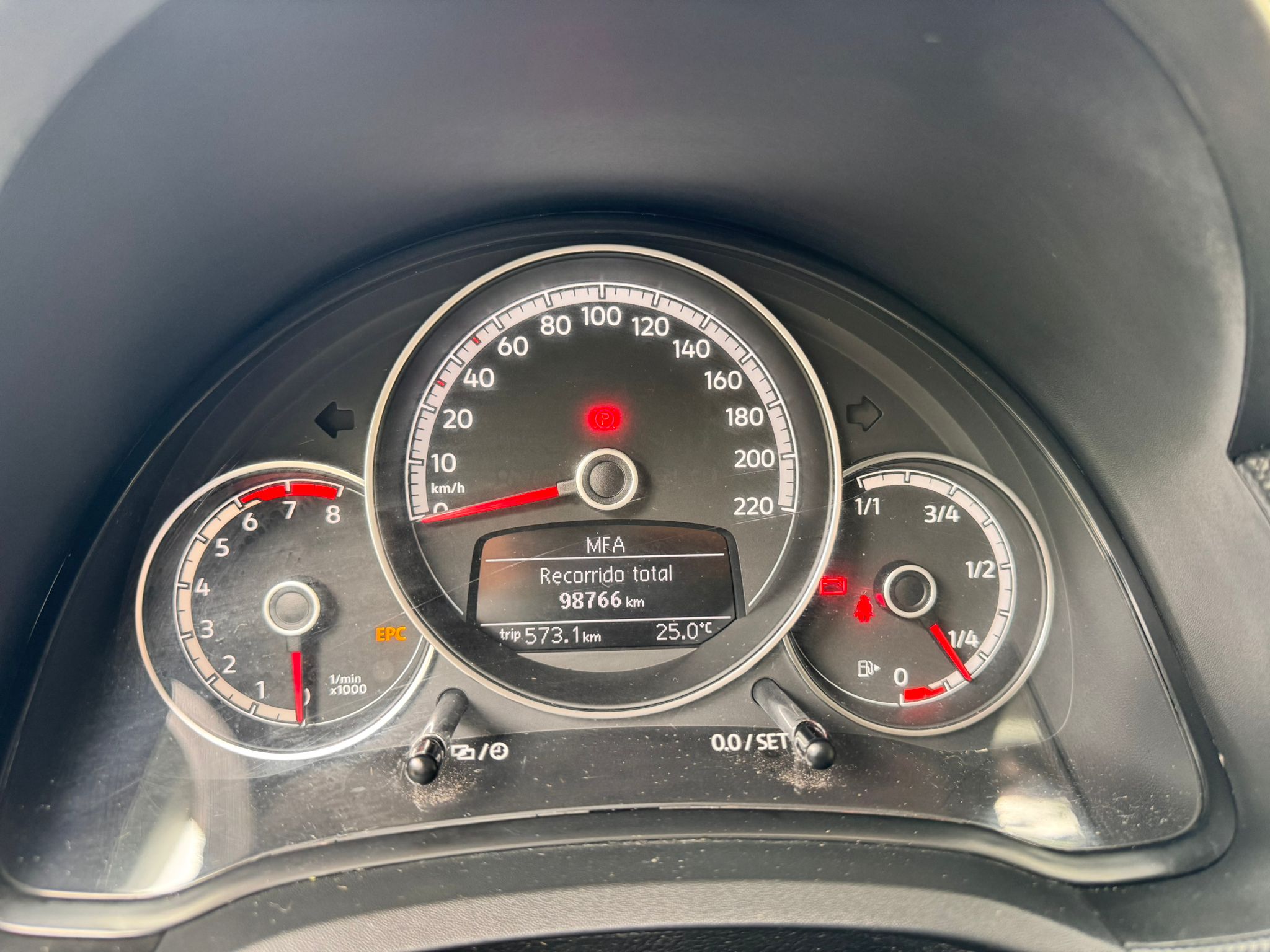 Volkswagen Up! 1.0 Move Up! - Image 14