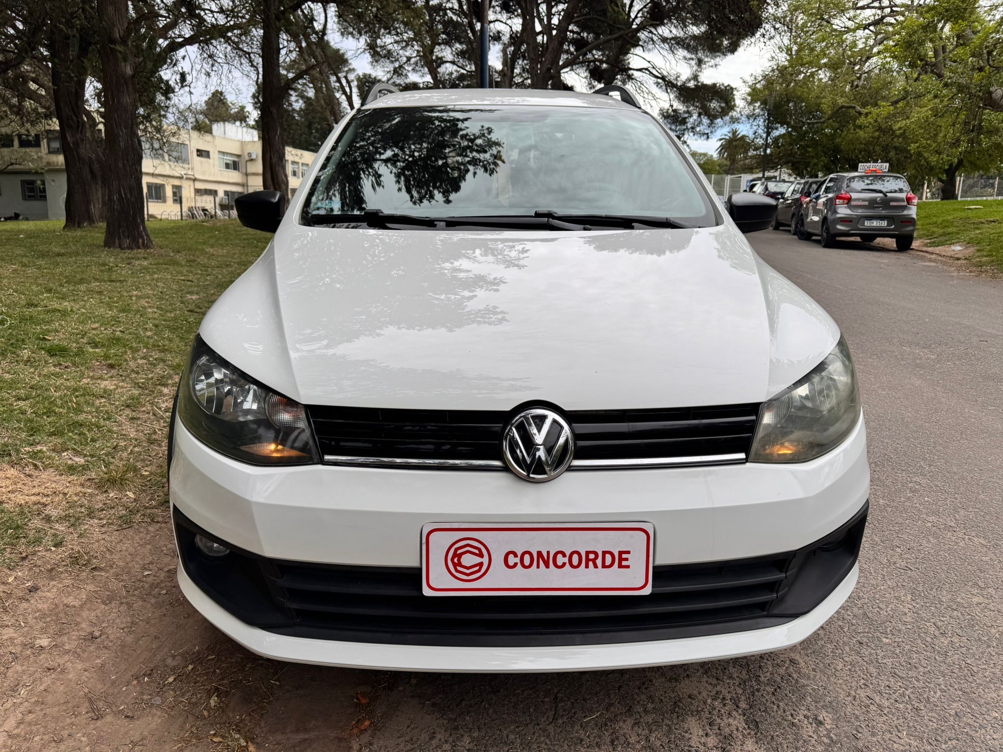 Volkswagen Saveiro DC Trendline - Image 13