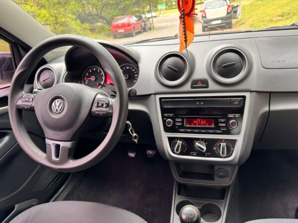 Volkswagen Saveiro DC Trendline - Image 17